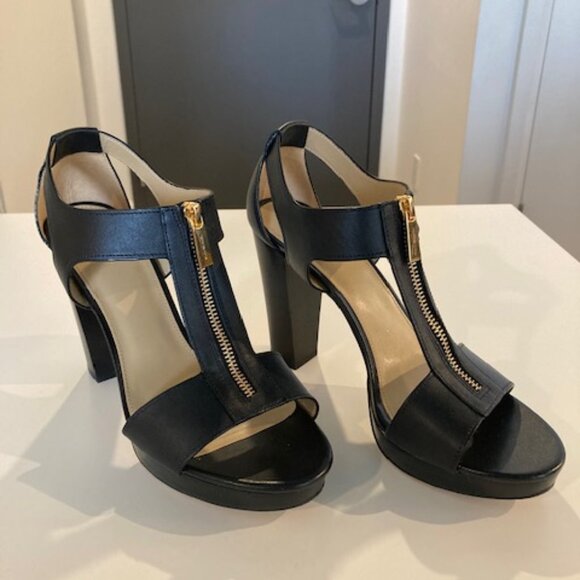 MICHAEL KORS Heeled Sandals - Picture 1 of 7